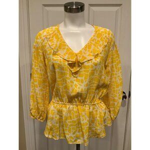 Girls From Savoy Yellow Giraffe Print 100% Silk Shirt W/ Ruffle, Size Small